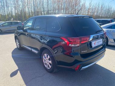 Mitsubishi Outlander 2015 года, 190 272 км - вид 6