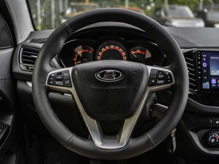 ВАЗ (LADA) Vesta 2019 года, 200 000 км - вид 6