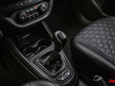 ВАЗ (LADA) Vesta 2019 года, 200 000 км - вид 10