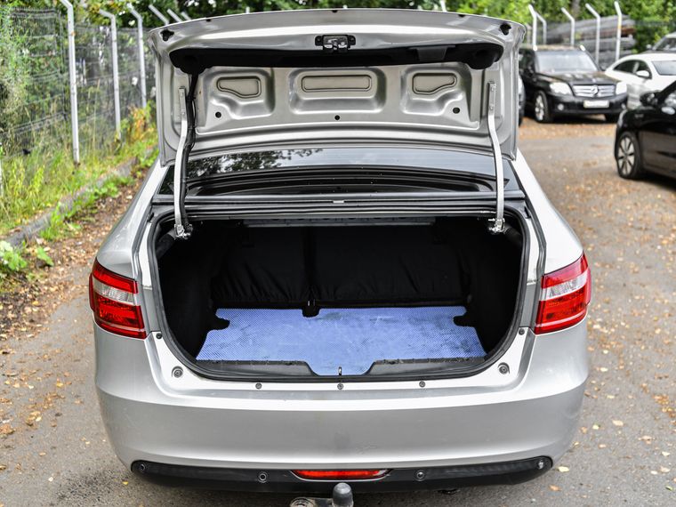 ВАЗ (LADA) Vesta 2019 года, 200 000 км - вид 14