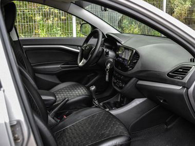 ВАЗ (LADA) Vesta 2019 года, 200 000 км - вид 13