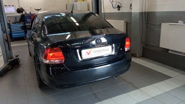 Volkswagen Polo 2011 года, 163 557 км - вид 4
