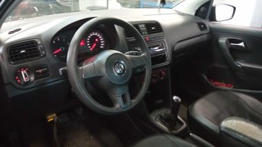 Volkswagen Polo 2011 года, 163 557 км - вид 5
