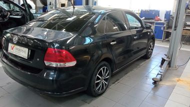 Volkswagen Polo 2011 года, 321 299 км - вид 3