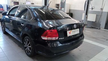 Volkswagen Polo 2011 года, 321 299 км - вид 4