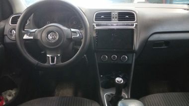 Volkswagen Polo 2011 года, 321 299 км - вид 5