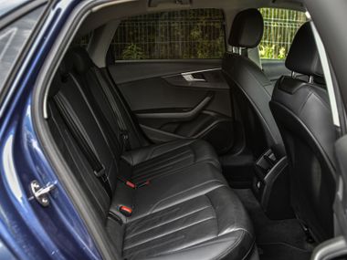 Audi A4 2017 года, 178 500 км - вид 14