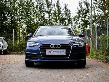Audi A4 2017 года, 178 500 км - вид 3
