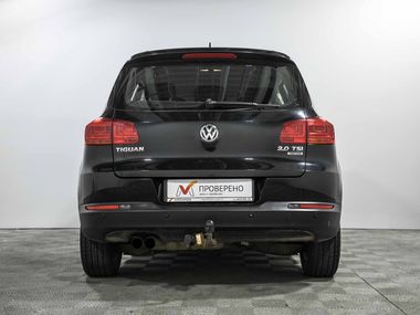 Volkswagen Tiguan 2015 года, 100 907 км - вид 6