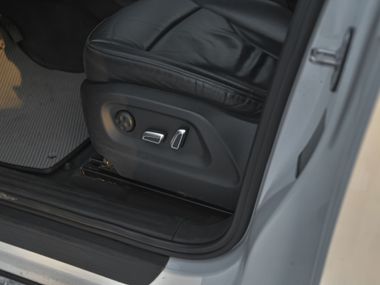 Audi Q5 2013 года, 182 640 км - вид 11