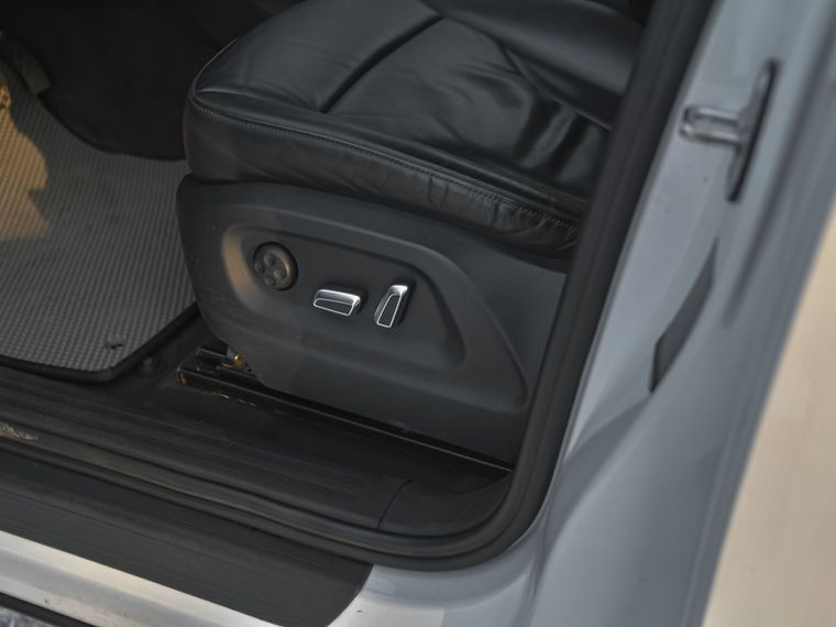 Audi Q5 2013 года, 182 640 км - вид 11