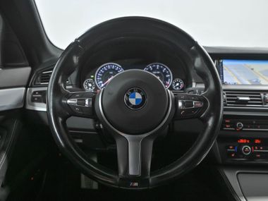 BMW 5 серия 2016 года, 183 352 км - вид 9