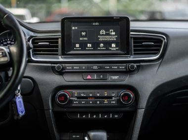 KIA Ceed 2018 года, 162 474 км - вид 8