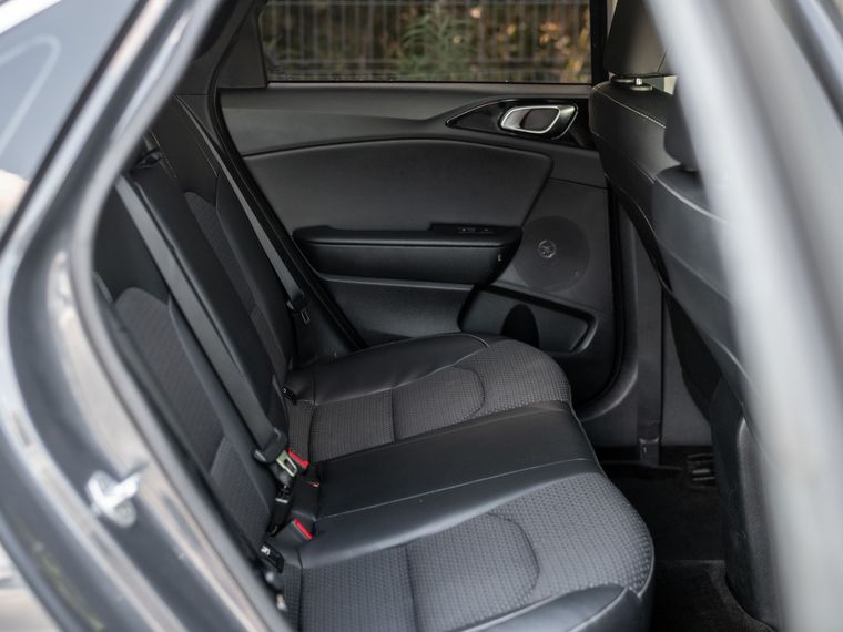 KIA Ceed 2018 года, 162 474 км - вид 13