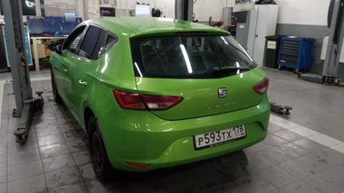 SEAT Leon 2013 года, 103 865 км - вид 4