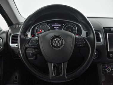 Volkswagen Touareg 2010 года, 265 944 км - вид 11