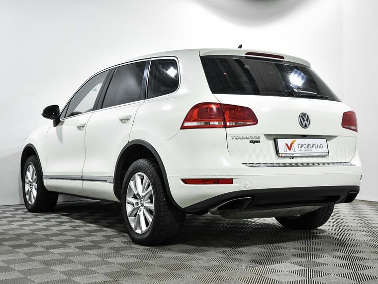 Volkswagen Touareg 2010 года, 265 944 км - вид 6