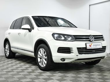 Volkswagen Touareg 2010 года, 265 944 км - вид 3