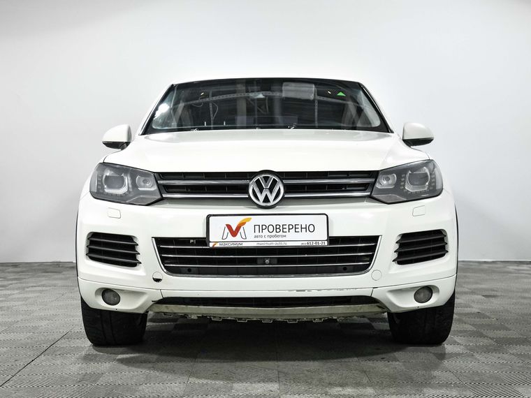 Volkswagen Touareg 2010 года, 265 944 км - вид 3