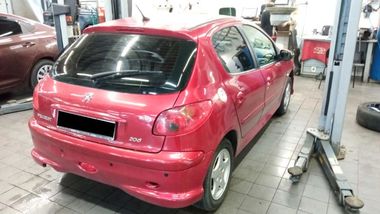 Peugeot 206 2008 года, 159 000 км - вид 3