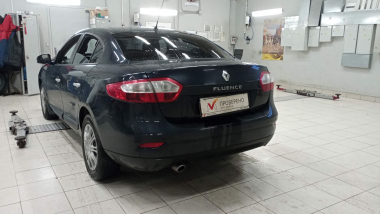 Renault Fluence 2011 года, 162 801 км - вид 4