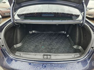 Renault Fluence 2011 года, 162 801 км - вид 16