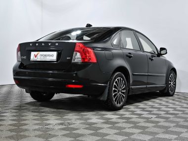 Volvo S40 2011 года, 72 361 км - вид 6