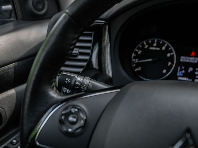 Mitsubishi Outlander 2020 года, 96 881 км - вид 6