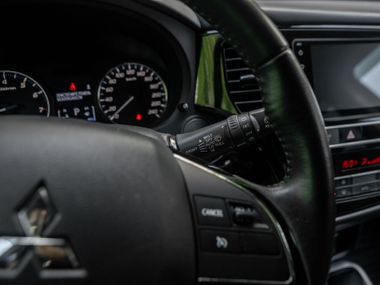 Mitsubishi Outlander 2020 года, 96 881 км - вид 8