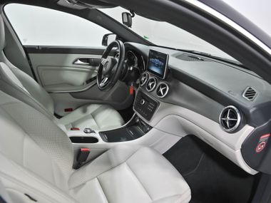 Mercedes-Benz CLA-класс 2015 года, 116 000 км - вид 19