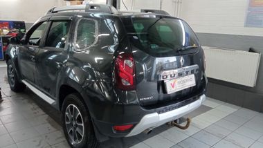 Renault Duster 2016 года, 153 760 км - вид 4