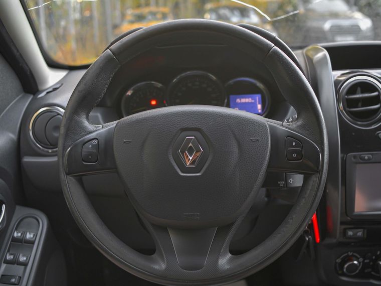 Renault Duster 2016 года, 153 760 км - вид 6