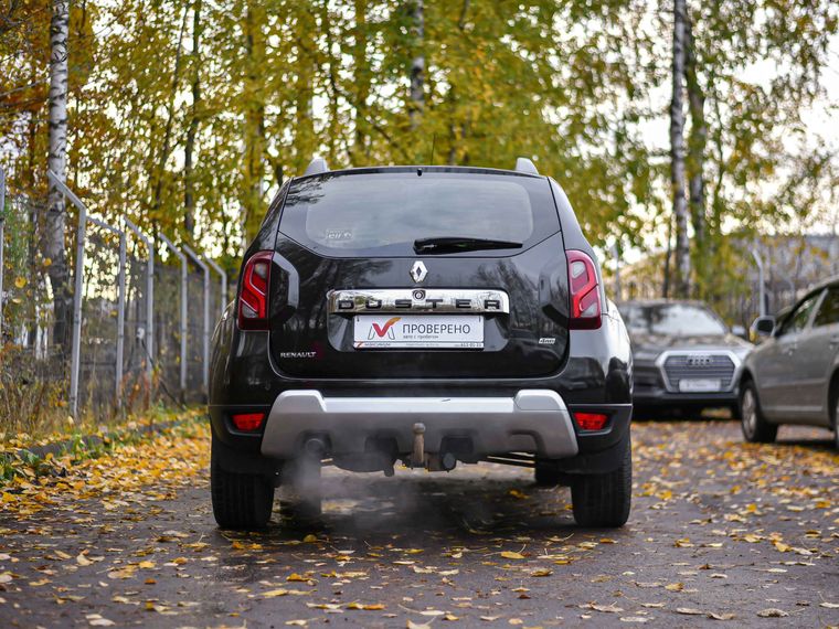 Renault Duster 2016 года, 153 760 км - вид 4