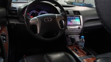 Toyota Camry 2010 года, 287 518 км - вид 5