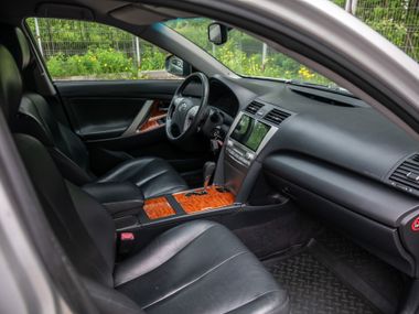 Toyota Camry 2010 года, 287 518 км - вид 15