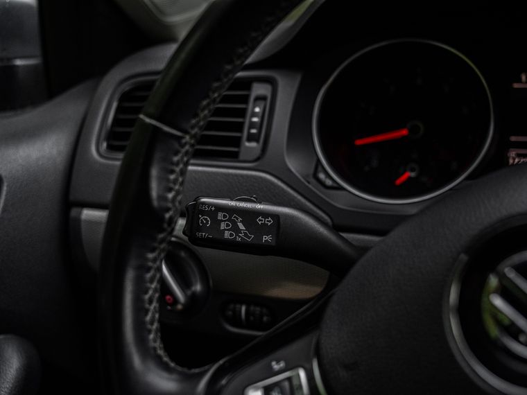 Volkswagen Jetta 2016 года, 172 681 км - вид 6