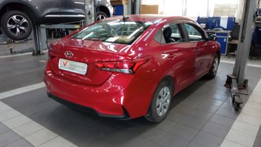 Hyundai Solaris 2018 года, 129 466 км - вид 3