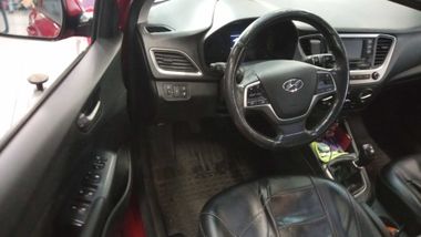 Hyundai Solaris 2018 года, 129 466 км - вид 5