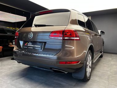 Volkswagen Touareg 2014 года, 183 741 км - вид 5