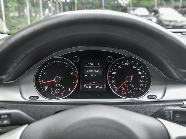 Volkswagen Passat CC 2013 года, 226 469 км - вид 5