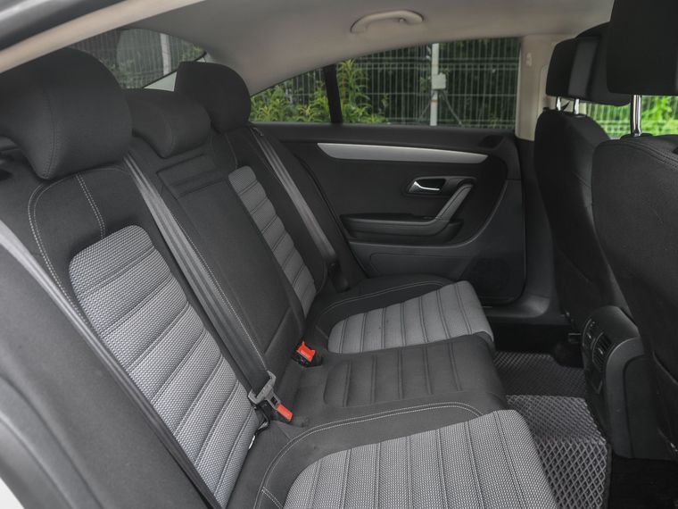 Volkswagen Passat CC 2013 года, 226 469 км - вид 12
