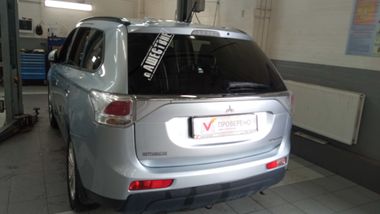 Mitsubishi Outlander 2012 года, 244 595 км - вид 4