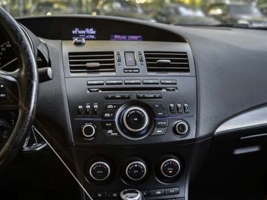 Mazda 3 2012 года, 257 318 км - вид 7
