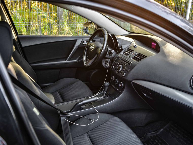Mazda 3 2012 года, 257 318 км - вид 11