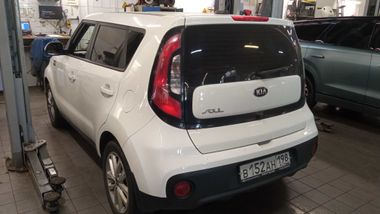 Kia Soul 2018 года, 75 863 км - вид 3
