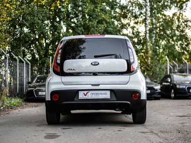 KIA Soul 2018 года, 75 863 км - вид 4