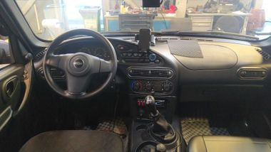 Chevrolet Niva 2018 года, 107 989 км - вид 5