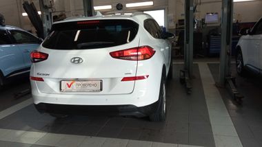 Hyundai Tucson 2020 года, 85 537 км - вид 3
