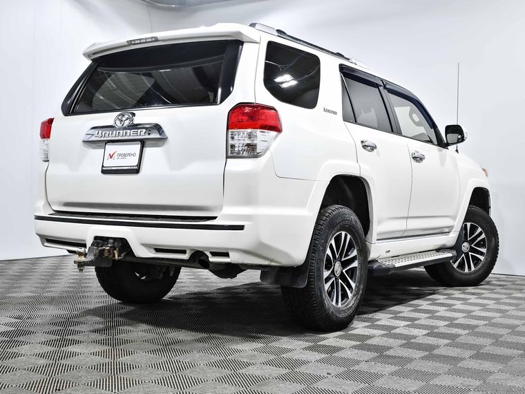 Toyota 4Runner 2013 года, 165 981 км - вид 5