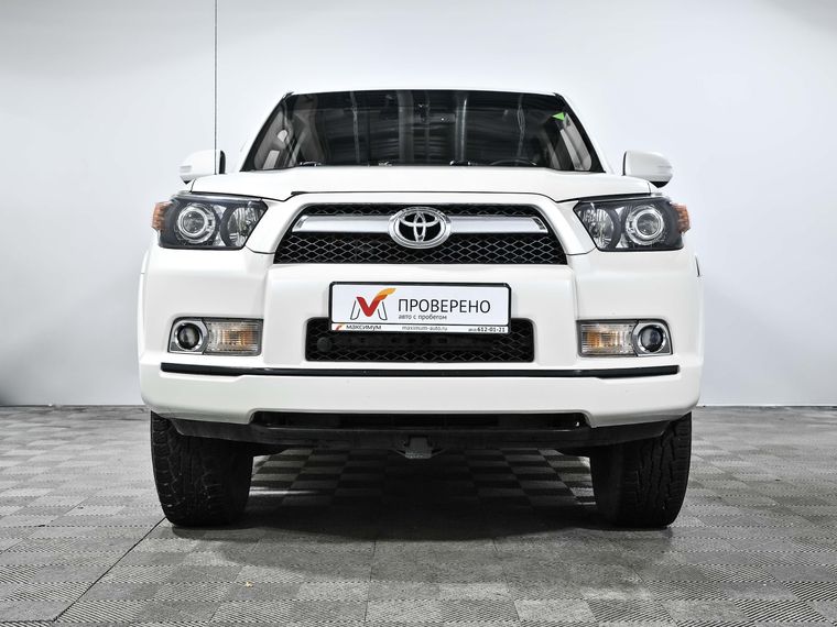 Toyota 4Runner 2013 года, 165 981 км - вид 3